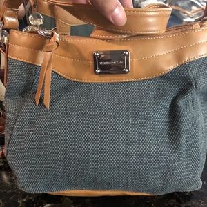 Stone Mountain shoulder purse.